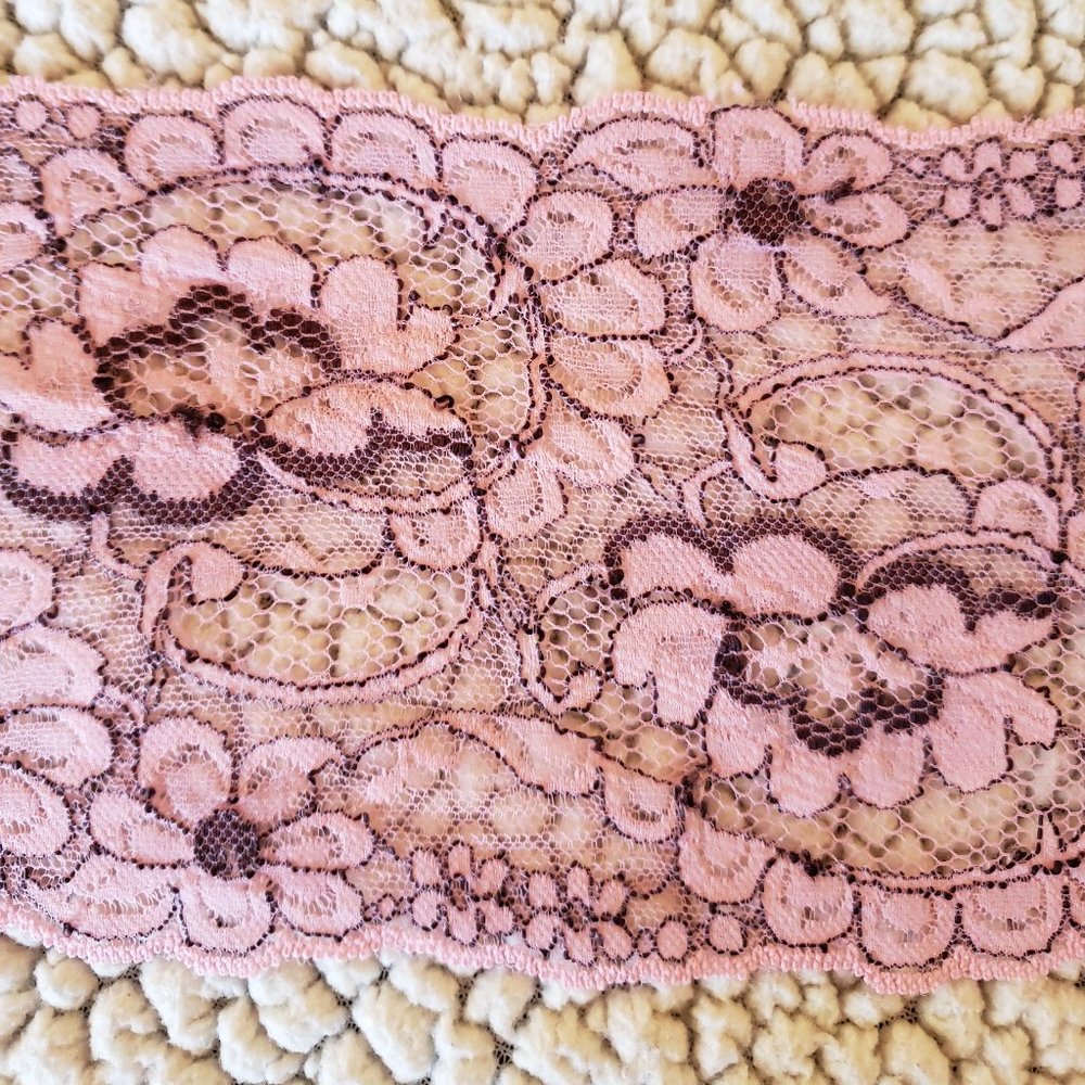 Chantilly Lace Trim - 4" wide - Dusty Pink with black accent - Floral - 3 Yards